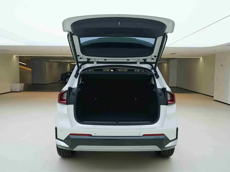 BMW X1 2023 sDrive25Li X Design Package фото 6