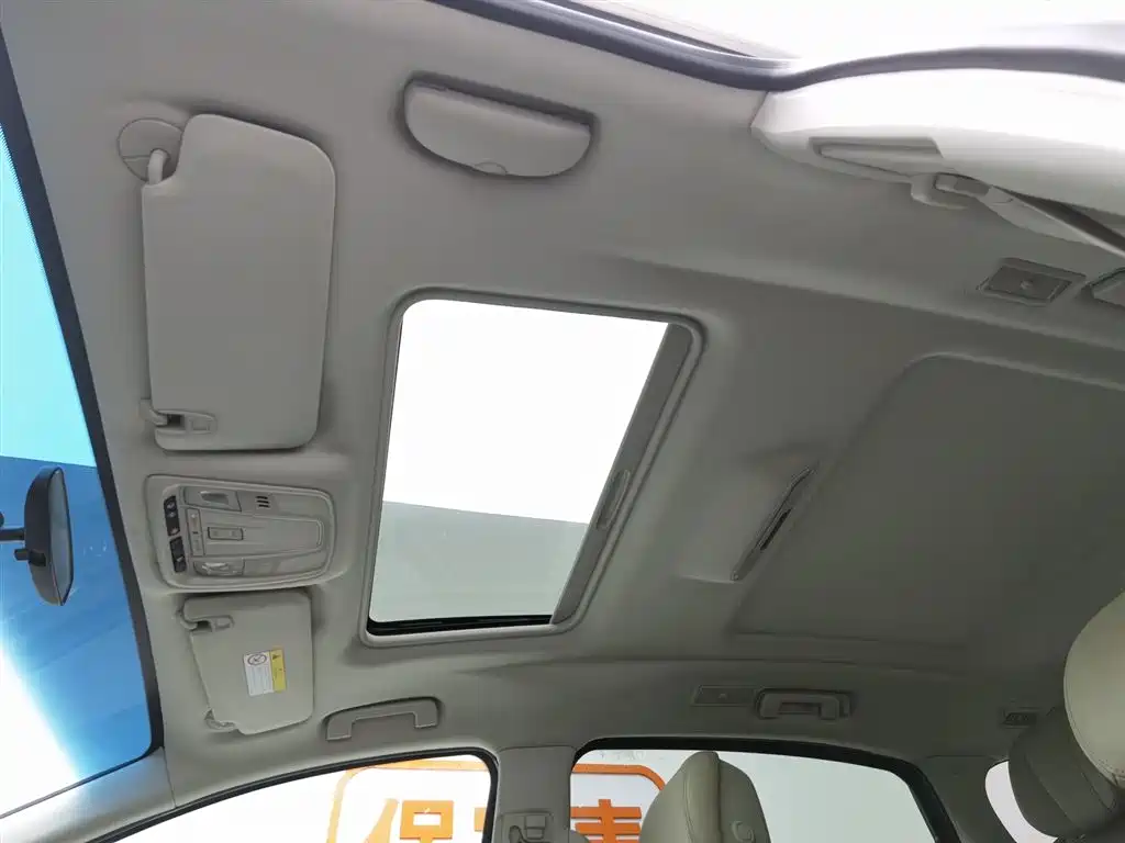 Buick GL8 2018 ES 28T Comfort Type China VI фото 14