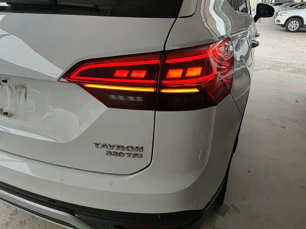 Volkswagen Tayron 2020 330TSI 2WD Luxury Smart Edition фото 8