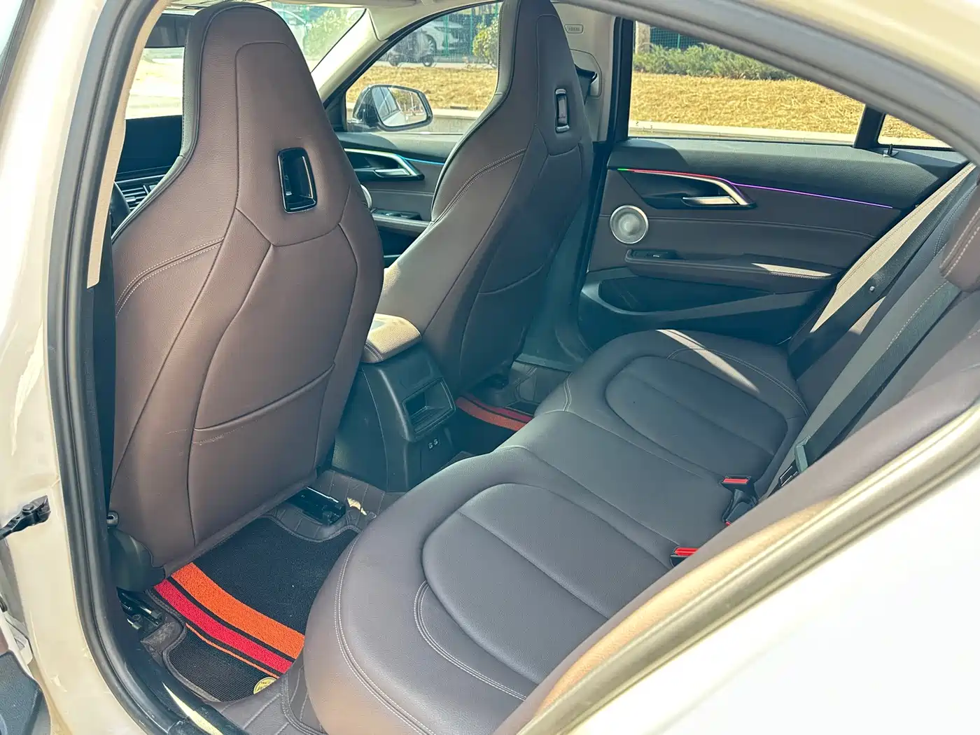 BMW 1 Series 2022 125i M Sport Shadow Edition фото 6
