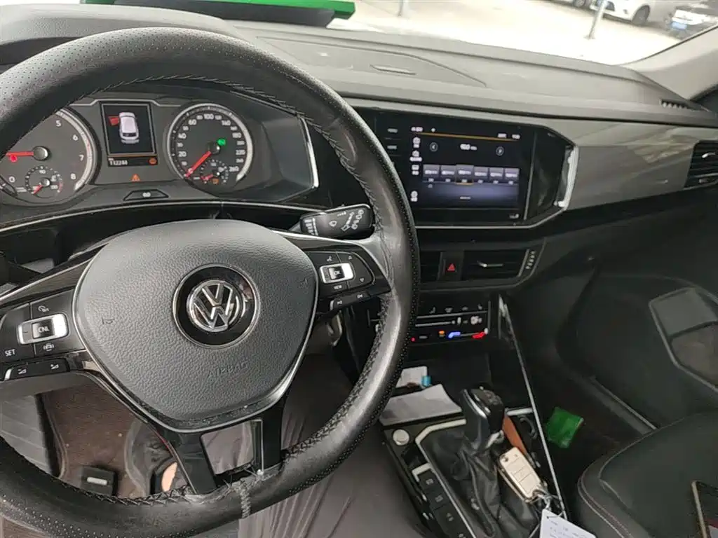 Volkswagen Tayron 2020 330TSI 2WD Luxury Smart Edition фото 10