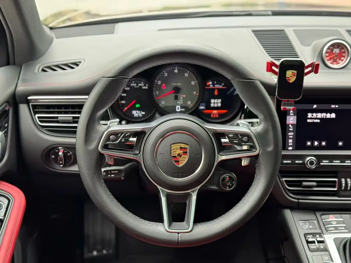 Porsche Macan 2021 Macan S 3.0T фото 3