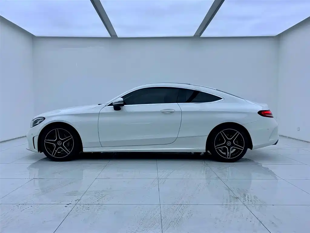 Mercedes-Benz C-Class (Import) 2021 C 260 Coupe фото 3