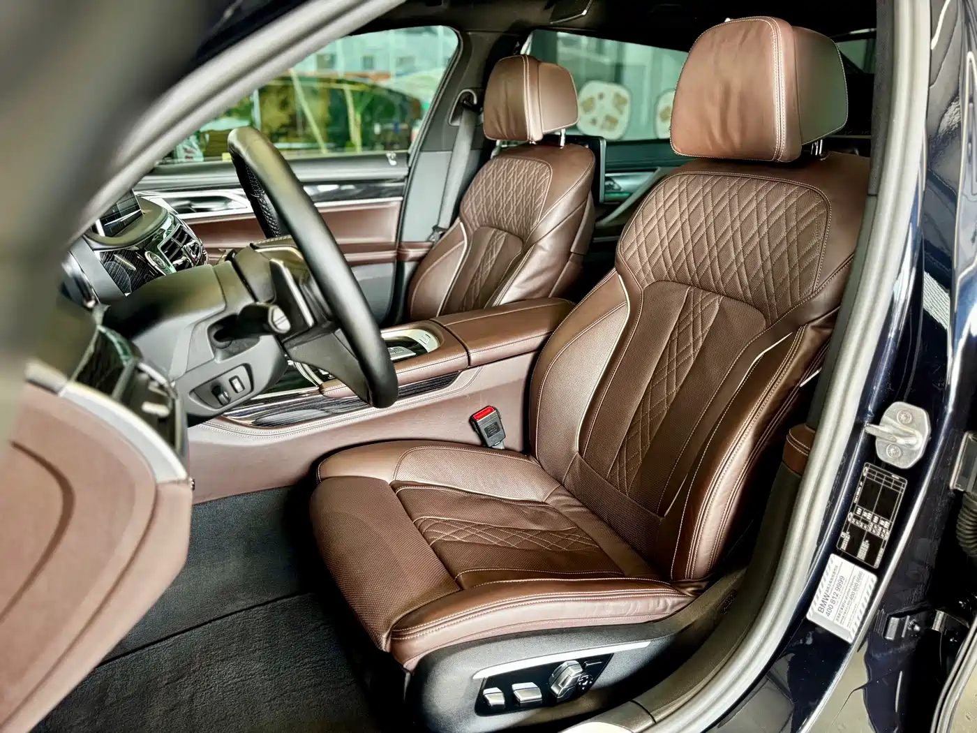 BMW 7 Series 2017 730Li Luxury Edition фото 5