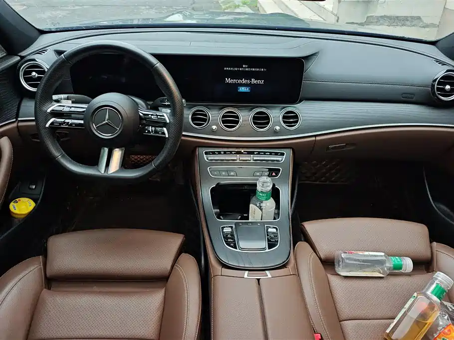 Mercedes-Benz E-Class 2023 E 260 L Sport фото 12