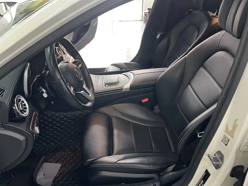 Mercedes-Benz C-Class 2019 C 260 L Sport фото 19