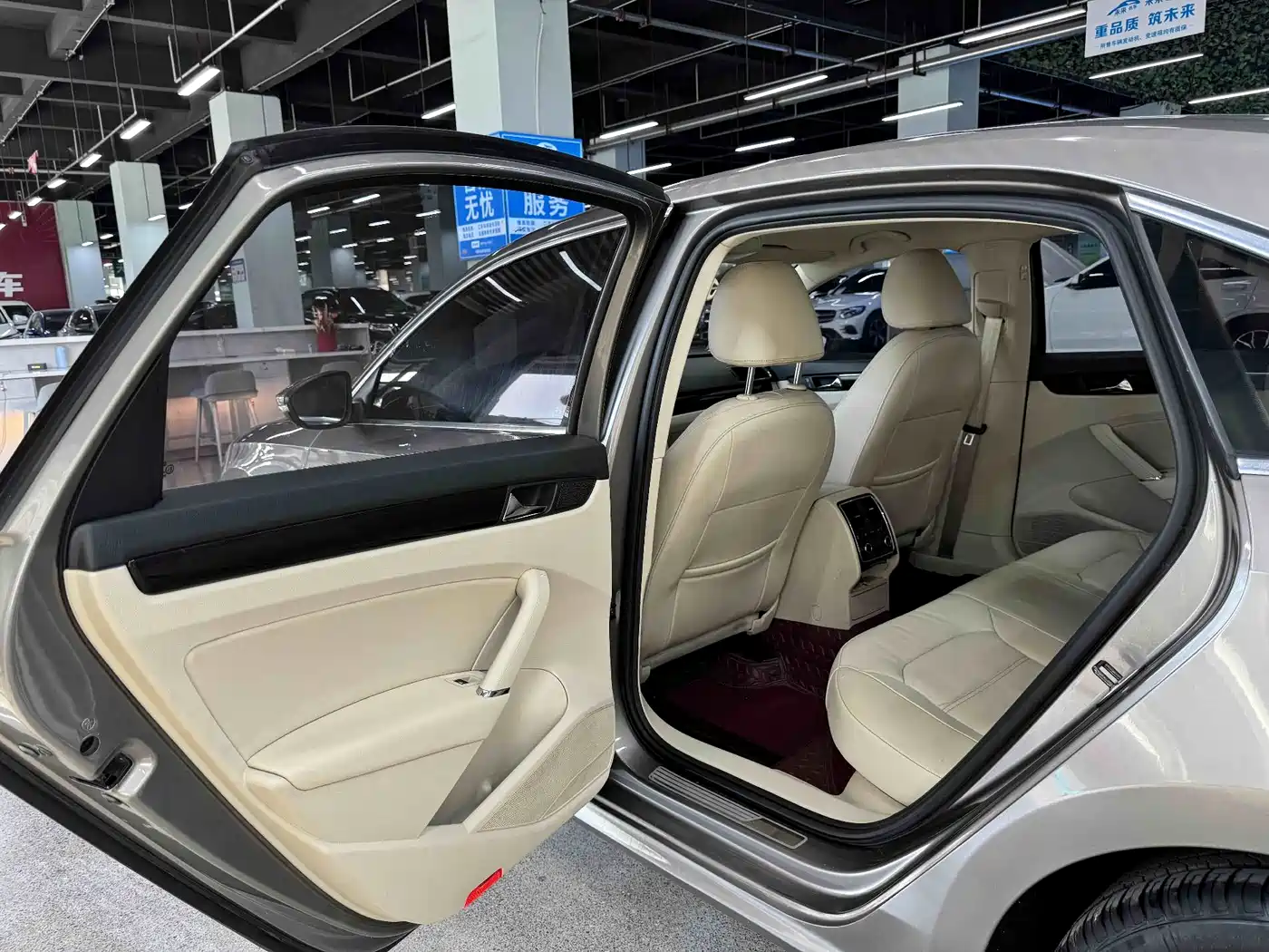 Volkswagen Passat 2013 2013 1.8TSI DSG Zunrong
