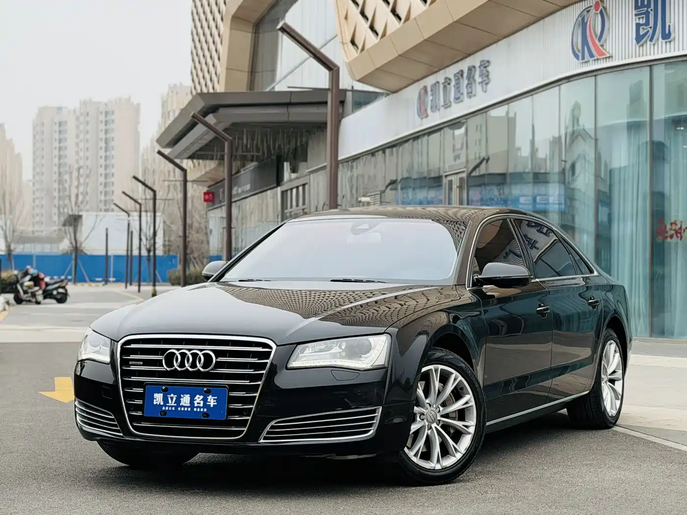 Audi A8 2013 A8L 50 TFSI quattro Comfort