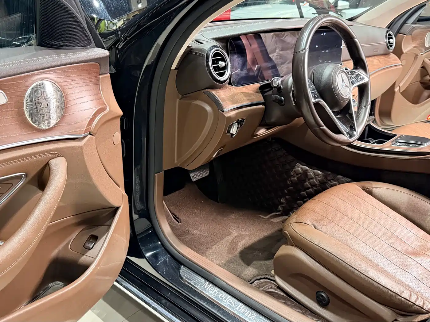 Mercedes-Benz E-Class 2021 E 300 L Luxury фото 9