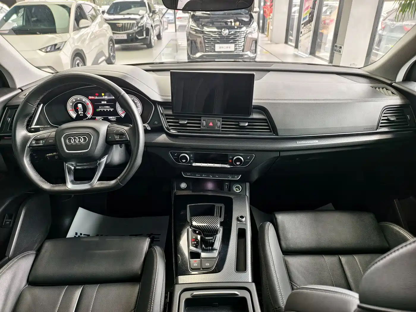 Audi Q5L 2022 40T Luxury Dynamic фото 10