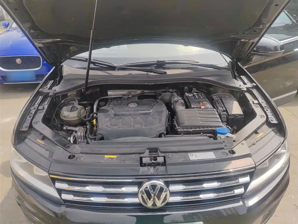 Volkswagen Tiguan L 2020 330TSI Auto 2WD Smart Luxury China VI фото 16