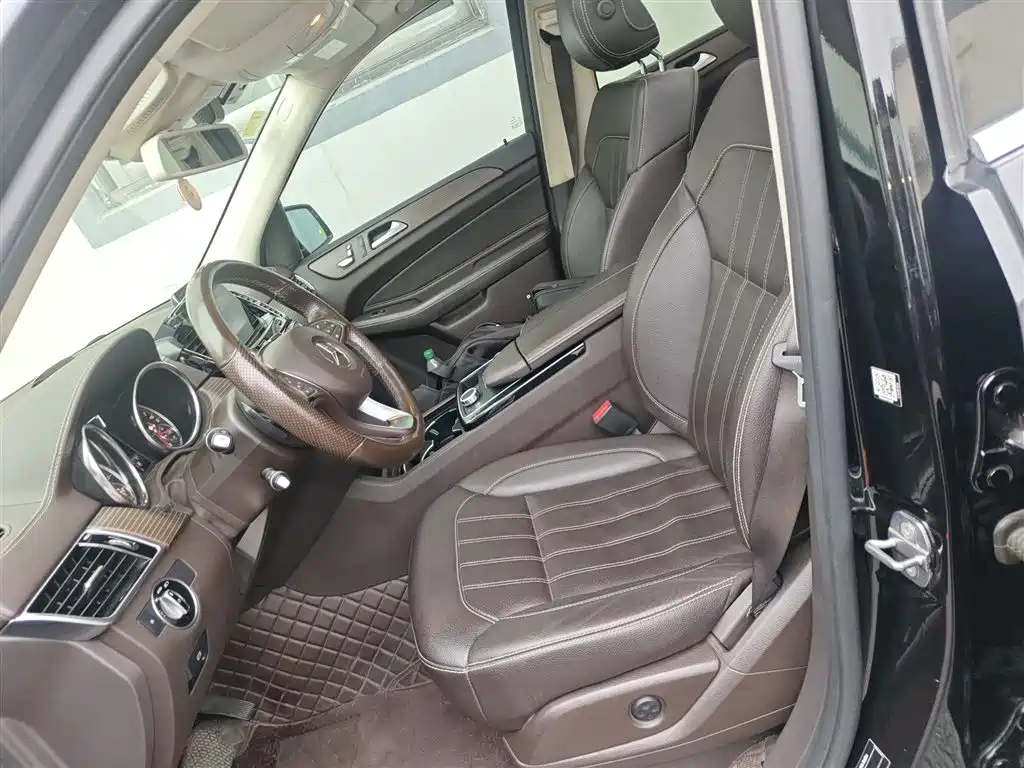 Mercedes-Benz GLE 2018 GLE 320 4MATIC Dynamic Ultimate Edition фото 15