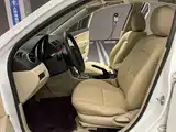 Фото 8 - Mazda 3