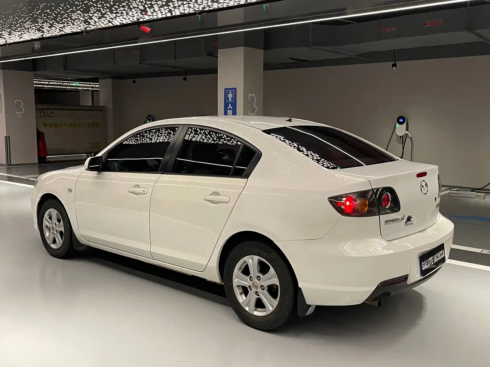 Фото 5 - Mazda 3