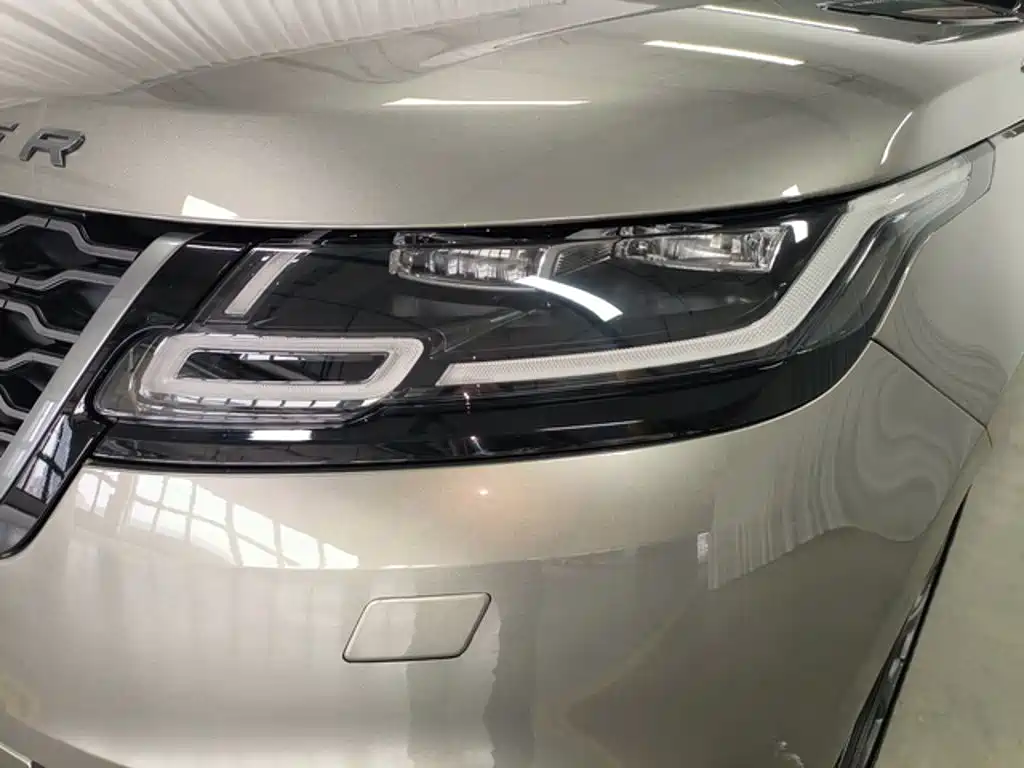 Land Rover Range Rover Velar 2022 2021 P340 R-DYNAMIC SE