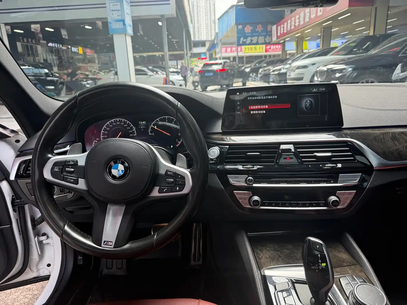 BMW 5 Series 2019 530Li Leading M Sport Package фото 12