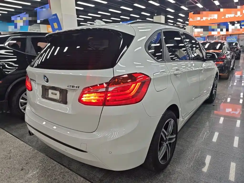 BMW 2 Series Touring 2016 2016 218i Sport Design Package