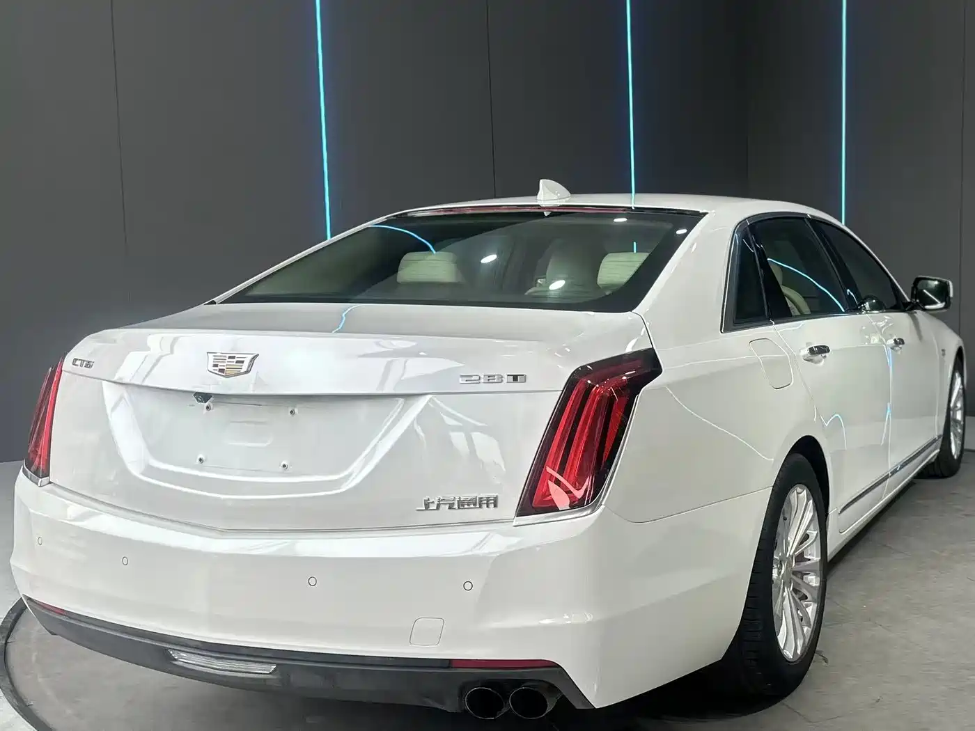 Cadillac CT6 2018 2017 28T Fashion