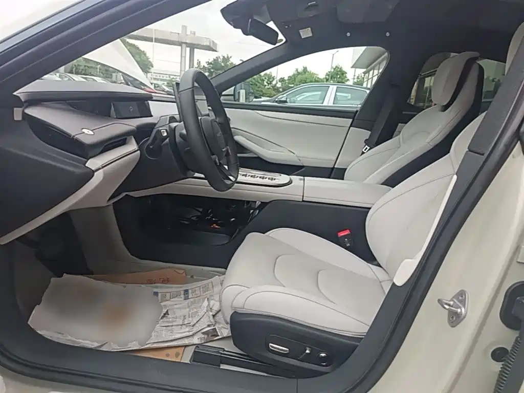 Xiaomi Auto Xiaomi SU7 2024 RWD Ultra Long Range Advanced Smart Driving Pro Edition фото 15