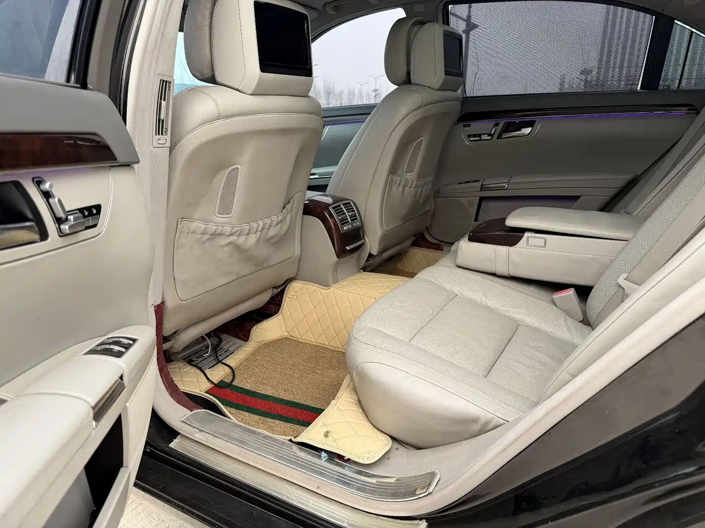 Mercedes-Benz S-Class 2010 Model S 400 L HYBRID фото 6