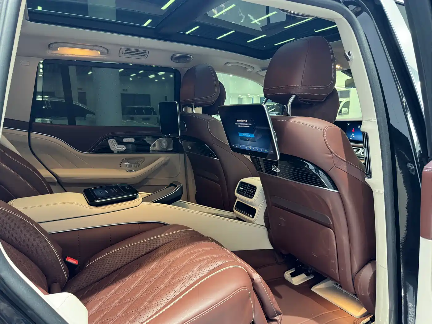 MERCEDES-BENZ MAYBACH GLS