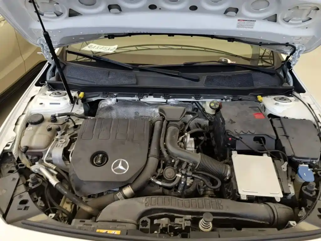 Mercedes-Benz A-Class (Import) 2020 2019 A 200 Dynamic Version