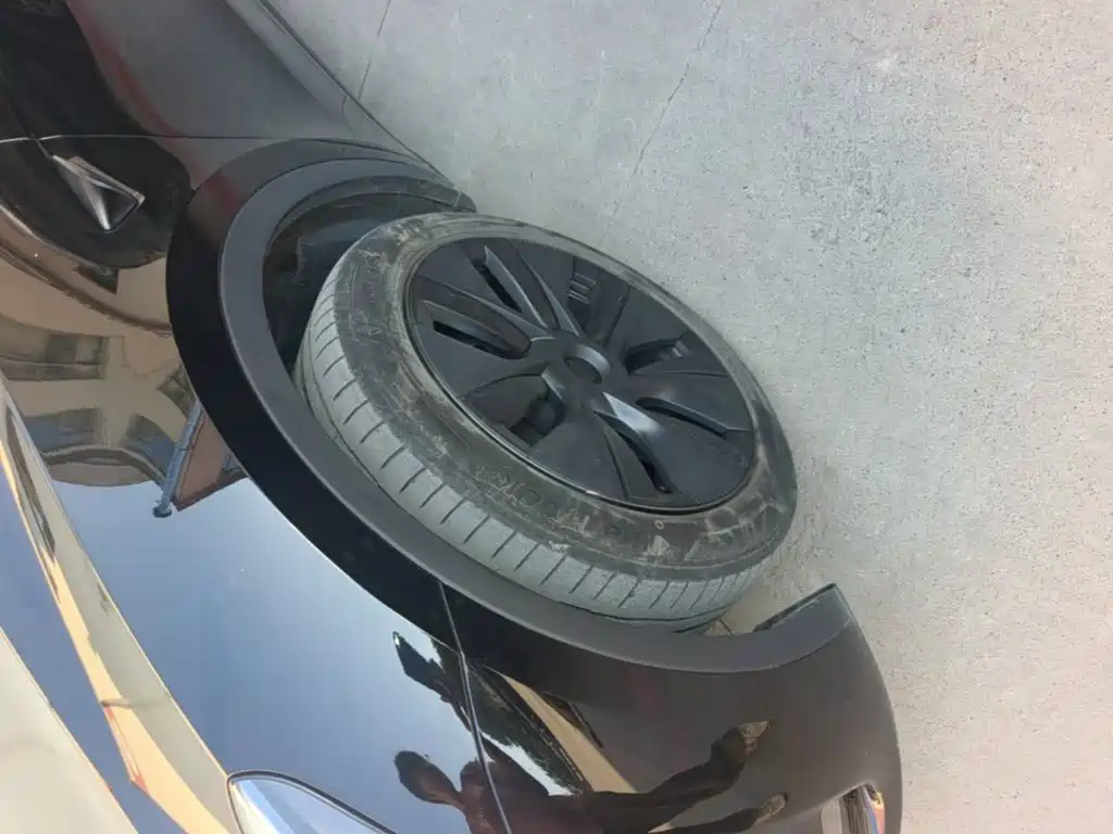 Фото 23 - Tesla Model Y
