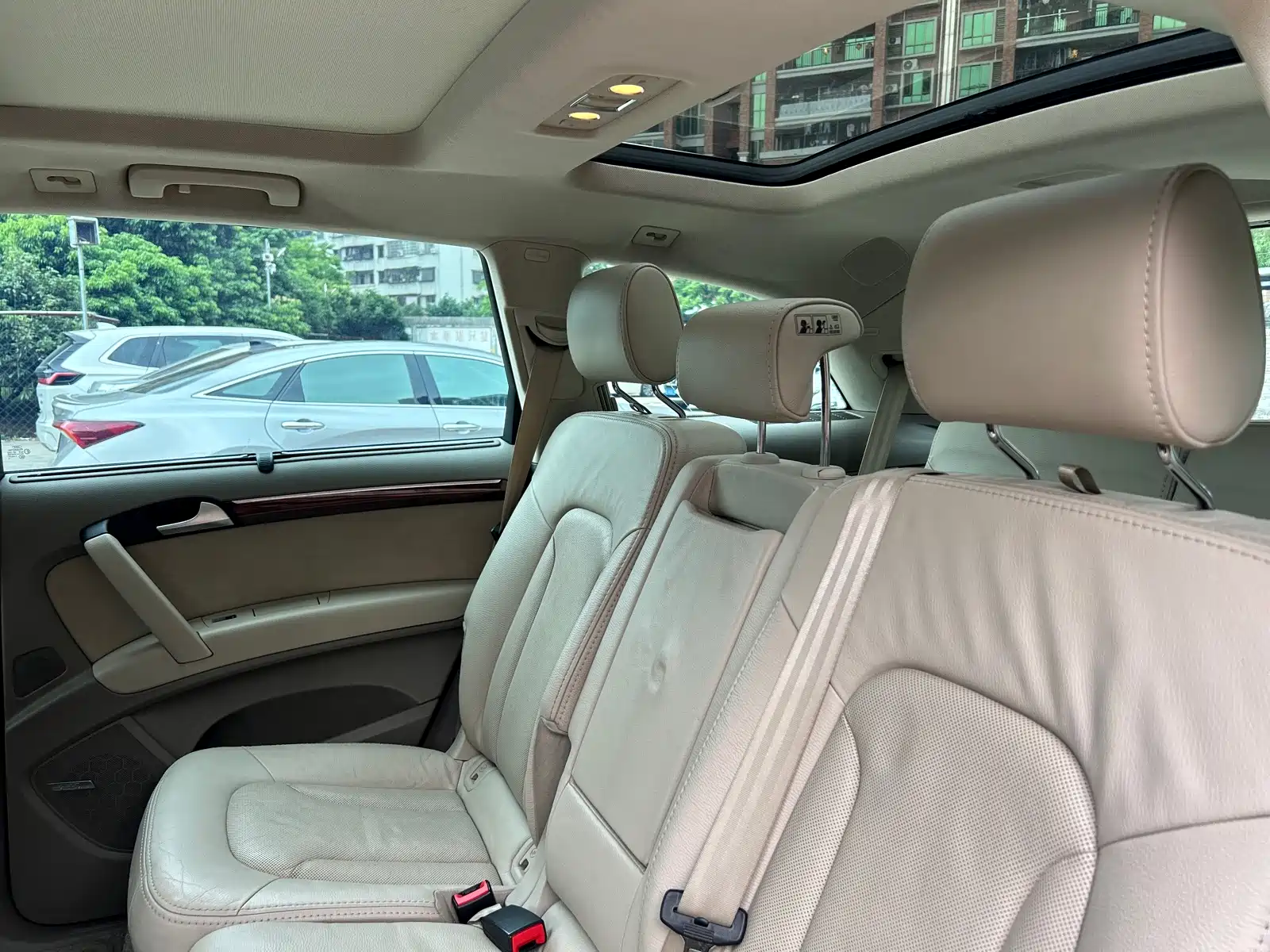 Фото 22 - Audi Q7