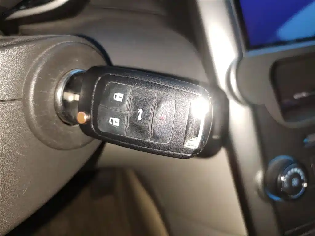 Chevrolet Malibu 2014 2.0L Automatic Comfort фото 12