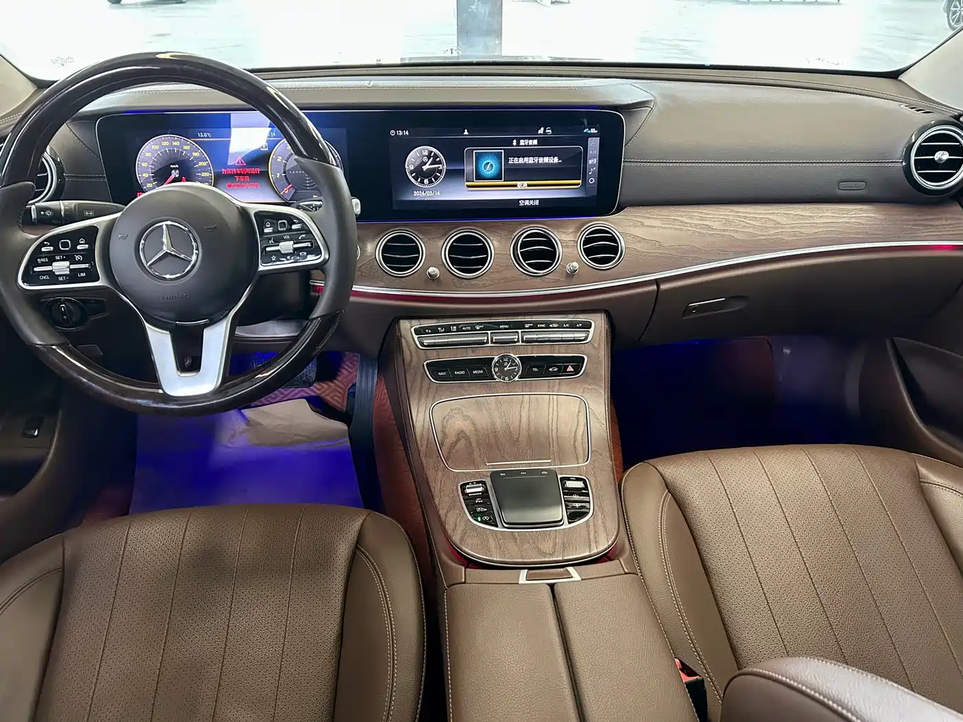 MERCEDES-BENZ E CLASS