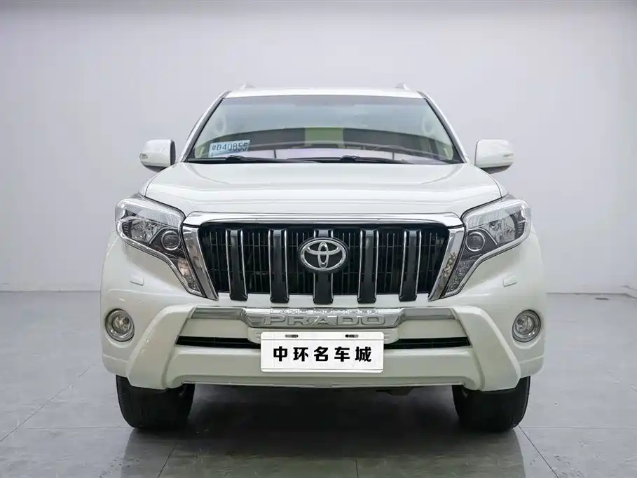 Toyota Prado (Import) фото 4