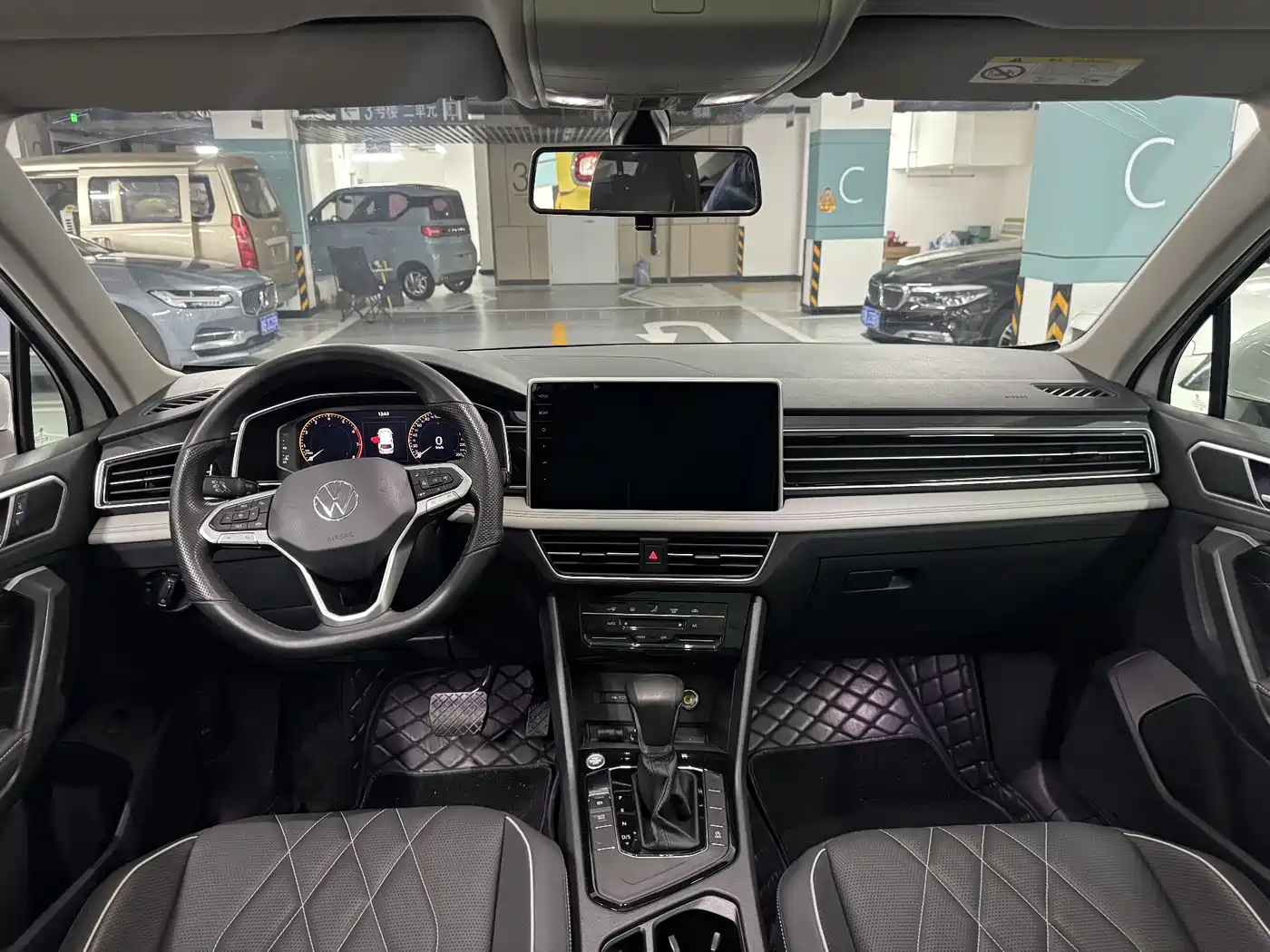 Volkswagen Tiguan L 2024 300TSI Auto 2WD Smart Edition фото 7