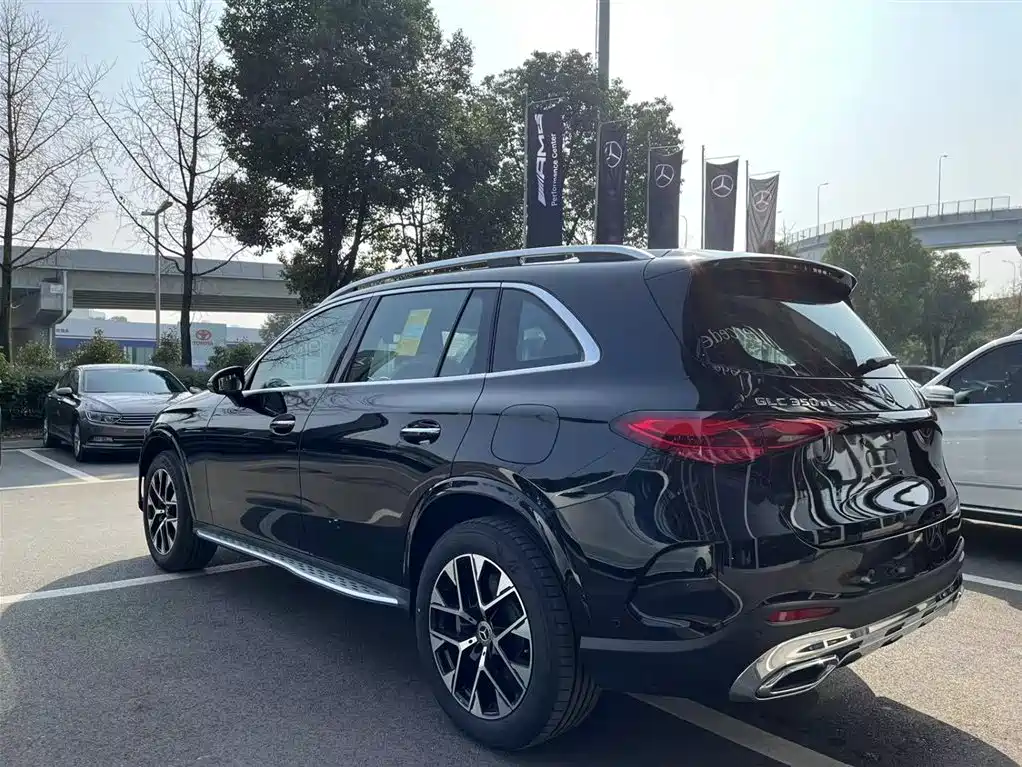 Mercedes-Benz GLC New Energy 2025 350 e L 4MATIC Collector's Edition фото 8