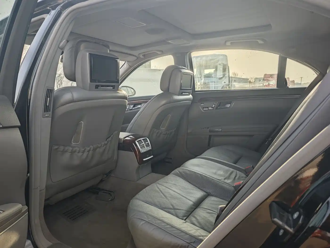 Mercedes-Benz S-Class 2008 Model S 350 L Luxury фото 4