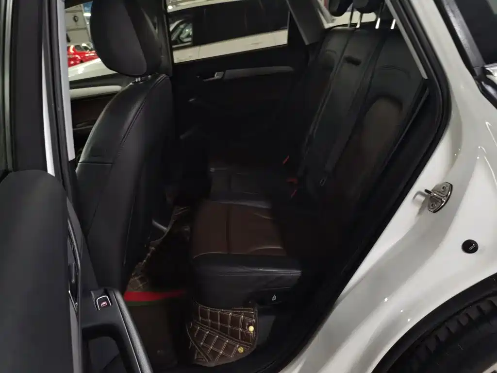 Audi Q5 2018 2017 Plus 40 TFSI Progressive