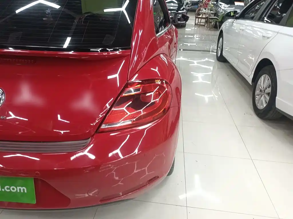 Volkswagen Beetle 2014 1.4TSI Fashion Edition фото 24