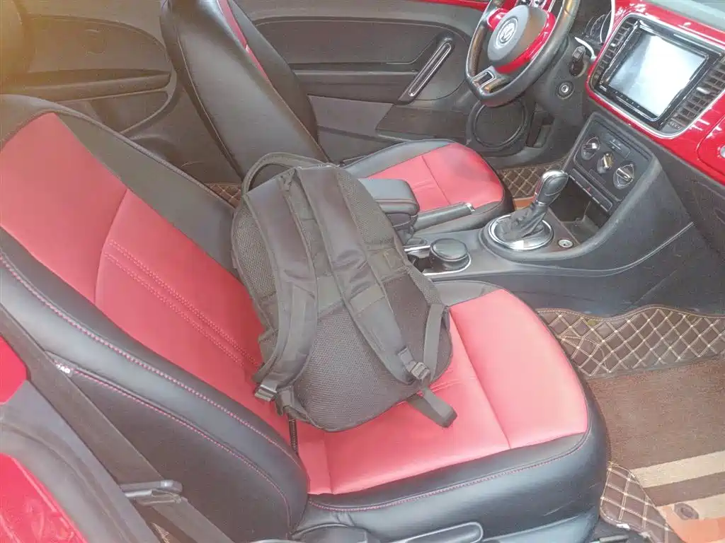 Volkswagen Beetle 2014 1.4TSI Fashion Edition фото 20