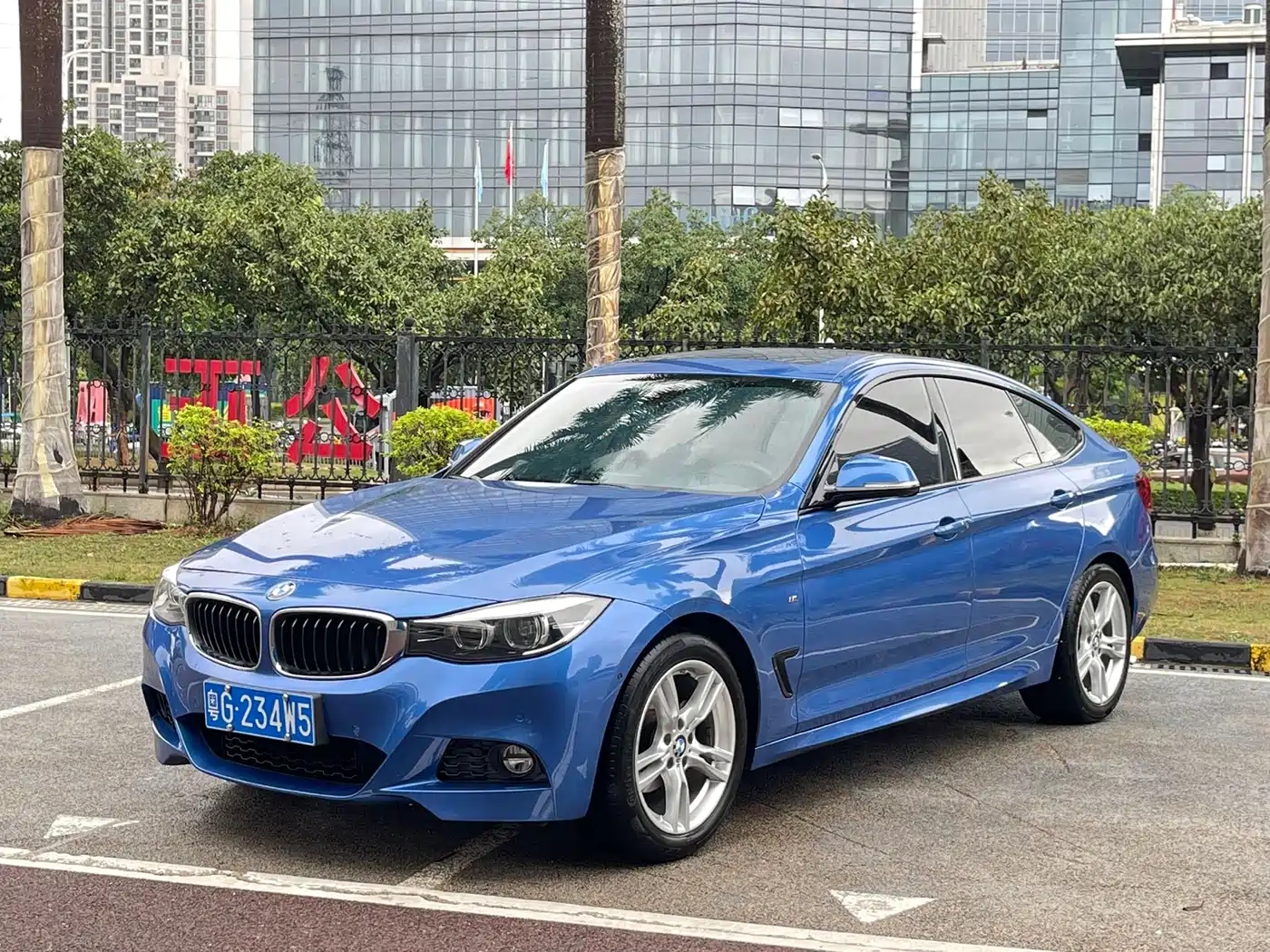 BMW 3 Series GT 2019 320i M Sport Package