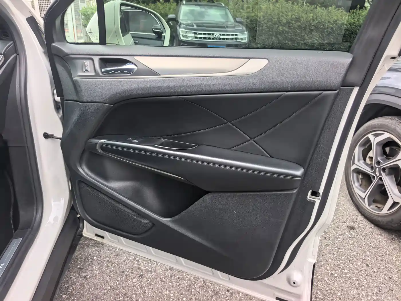 Lincoln MKC 2016 2014 2.0T 2WD Premium Edition