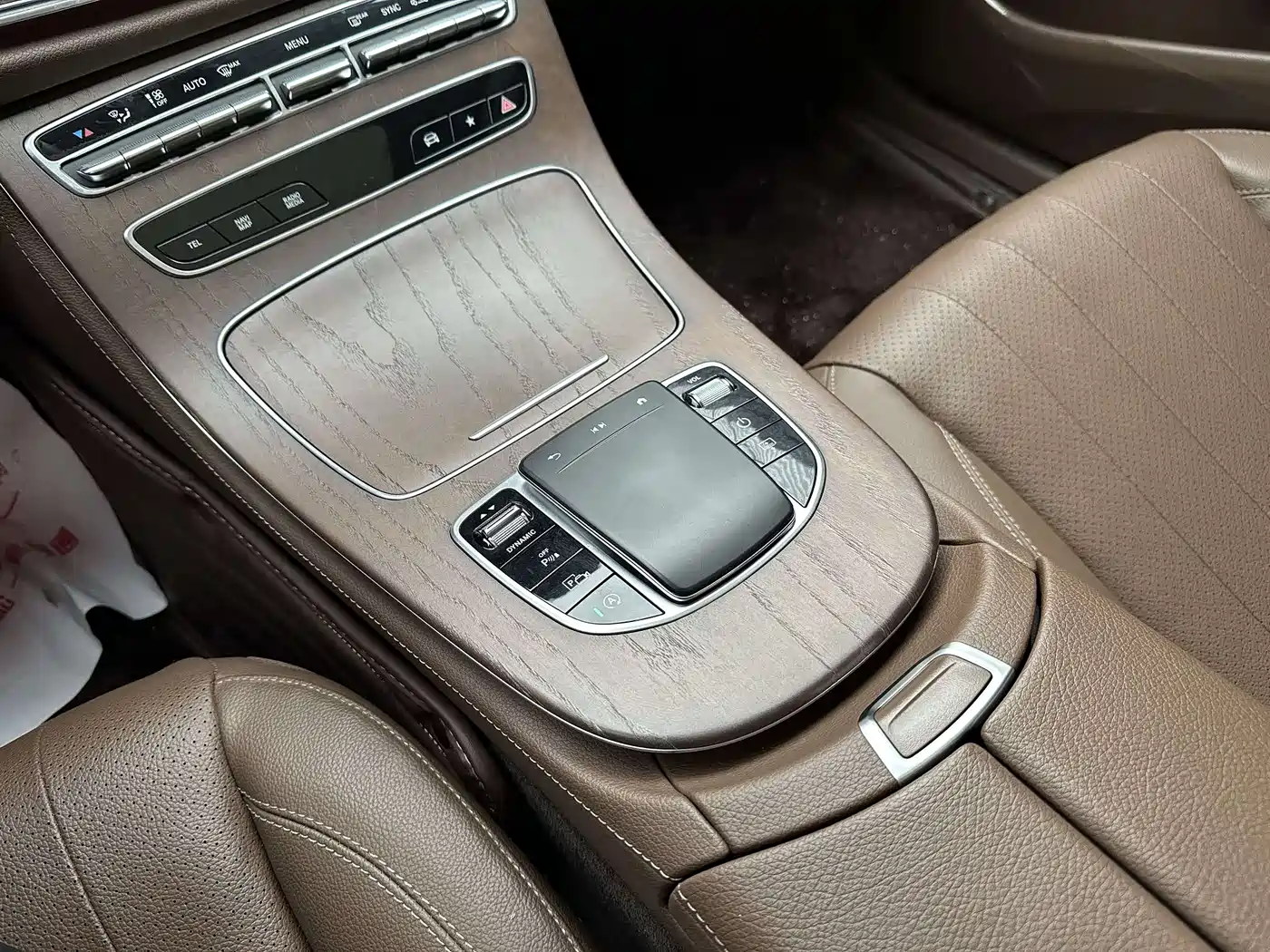 Mercedes-Benz E-Class 2021 E 300 L Fashion фото 11