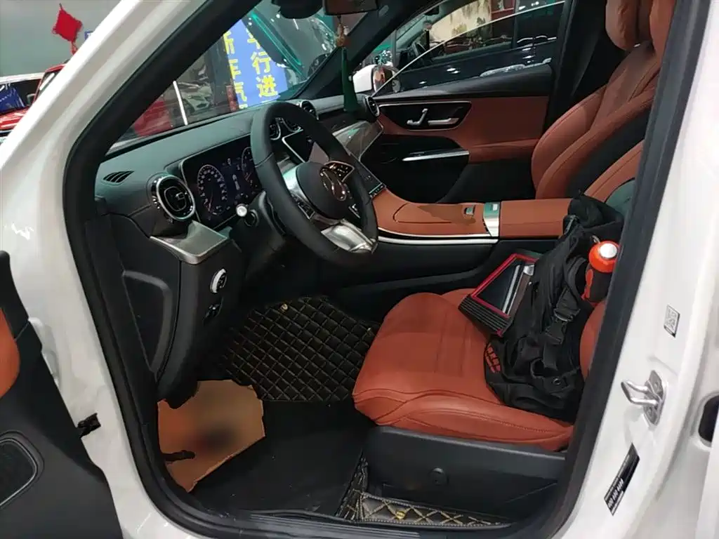 Mercedes-Benz GLC 2025 Model Year GLC 260 L 4MATIC Dynamic фото 15