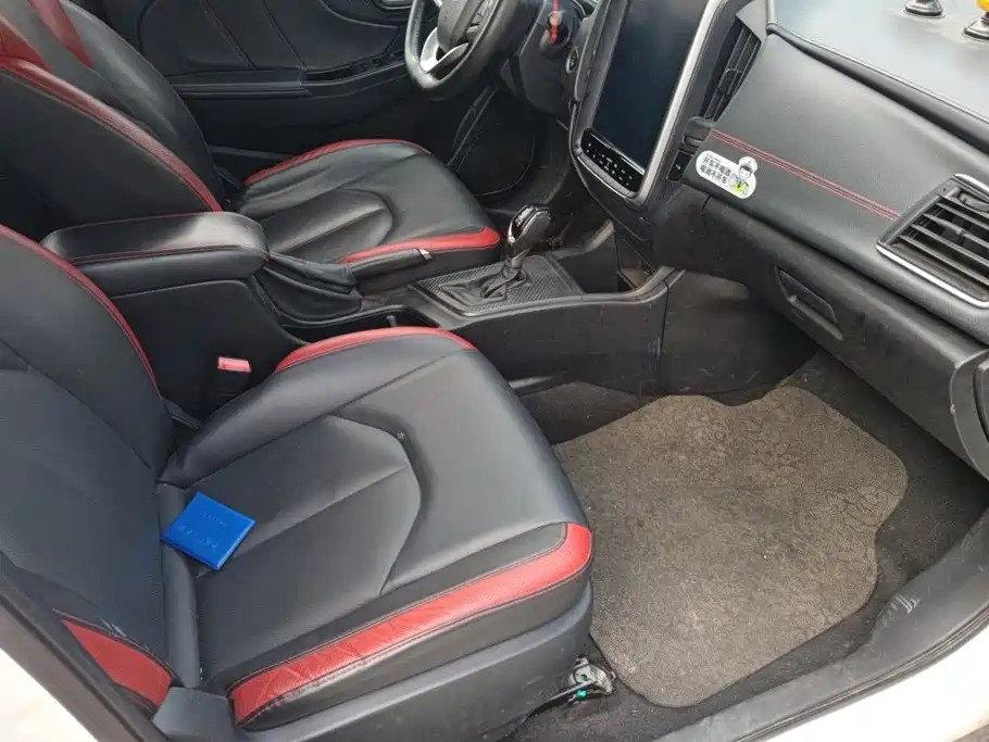 Luxgen U5 SUV 2017 2017 1.6L CVT Jazz Edition