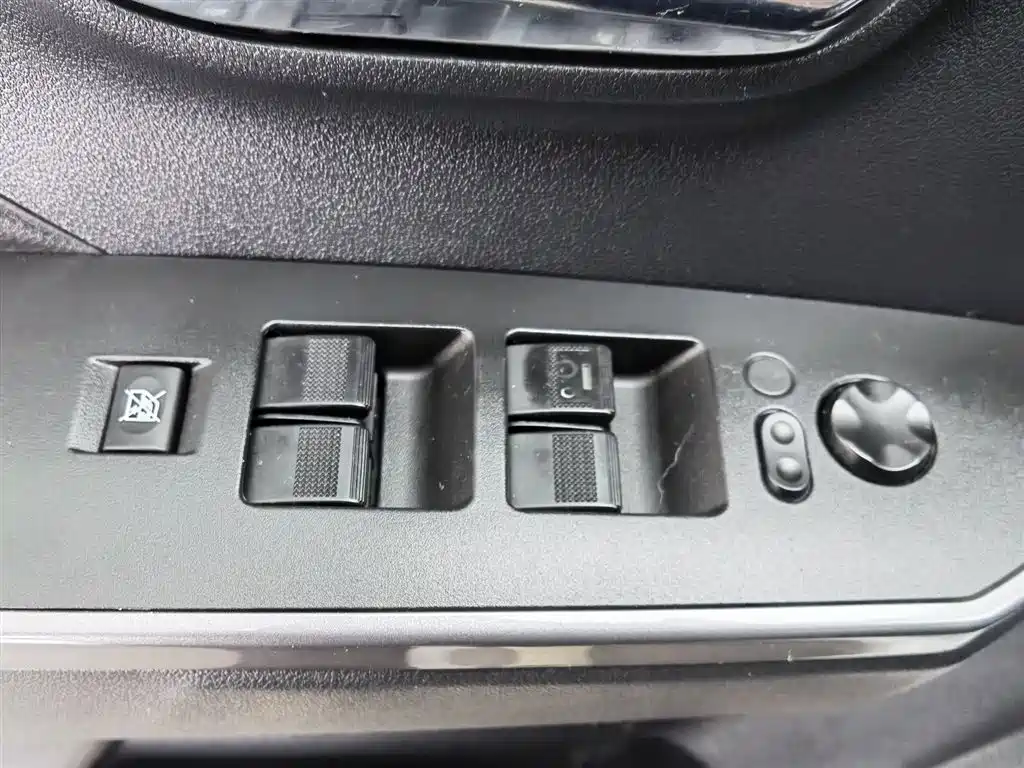 GREAT WALL FENGJUN 5