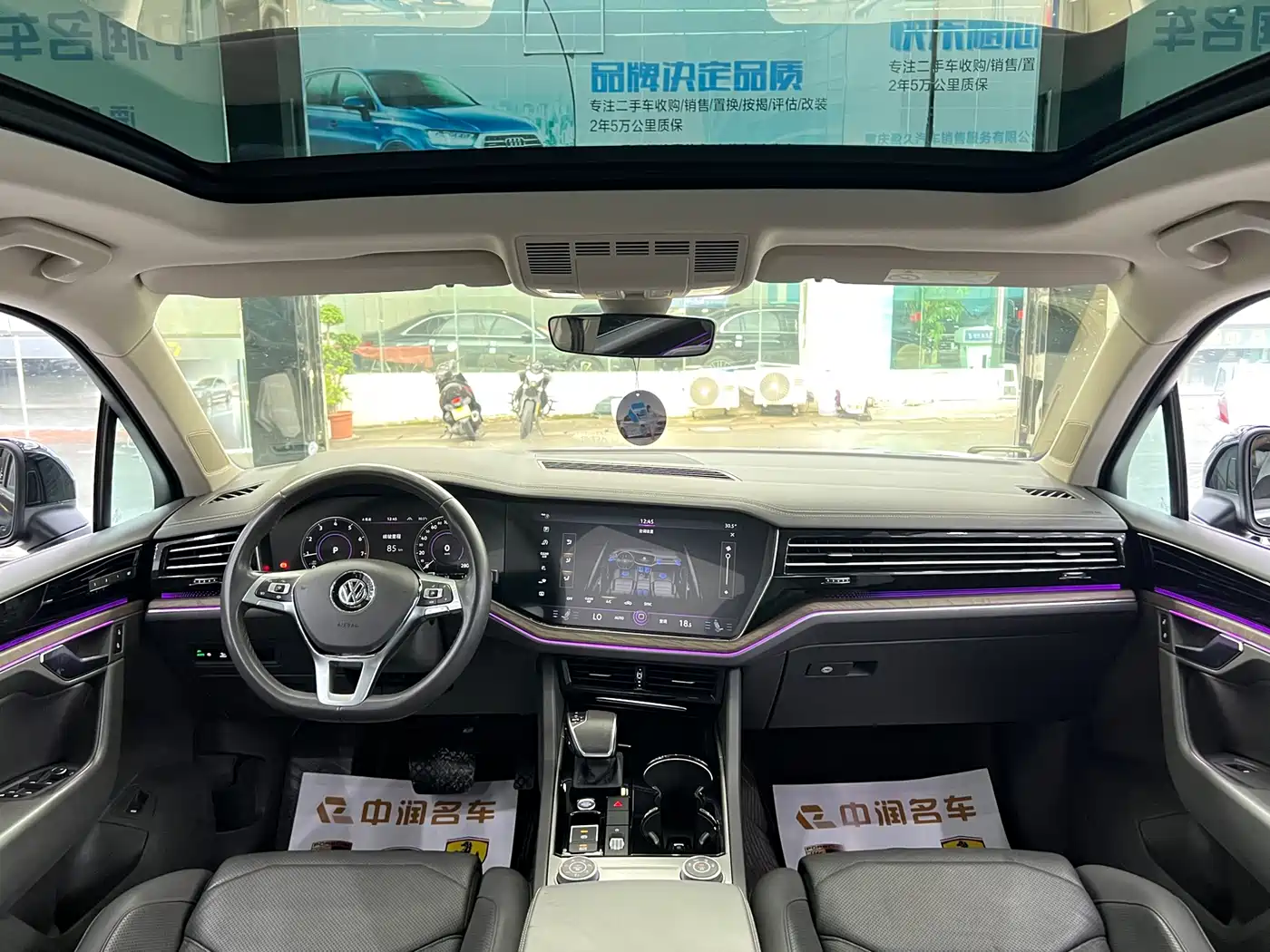Volkswagen Touareg 2019 3.0TSI Sharp Edge Edition China VI фото 25