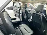 صورة 7 - Ford Explorer