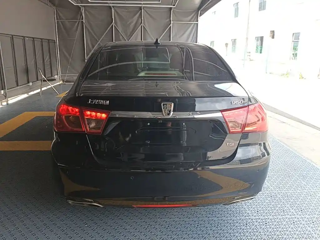 Фото 6 - Roewe 950