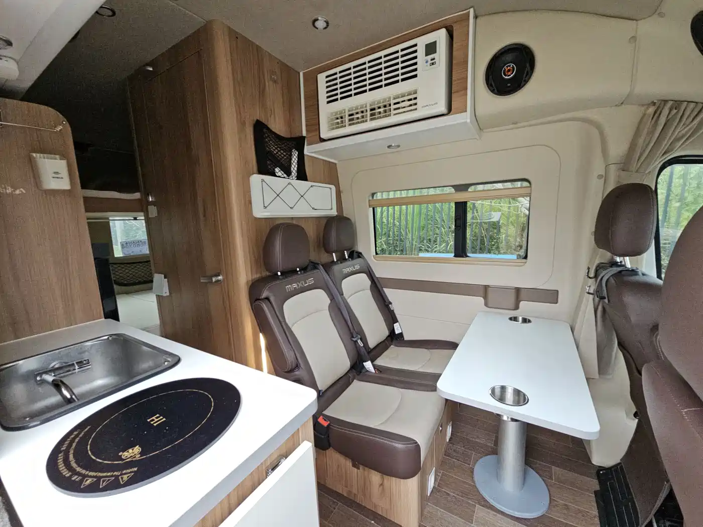 Maxus MAXUS V90 RV 2023 2021 2.0T Traveler V90 Self-contained Type B RV Flagship Version