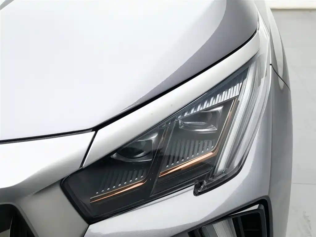 GAC TRUMPCHI GS4 PLUS