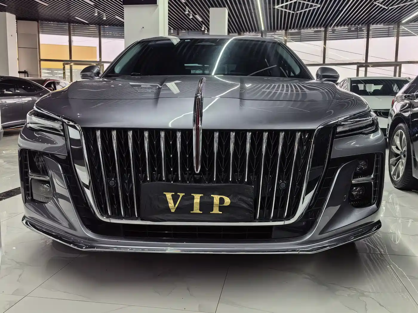 Hongqi H5 2023 2.0T Auto Smart Connect Flag Enjoy фото 2