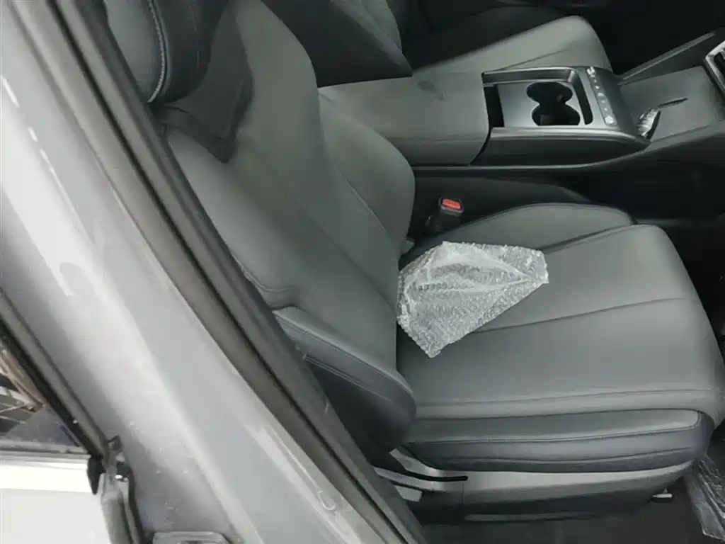 BYD Qin L 2026 Model DM-i Smart Drive Edition 128KM Pioneer фото 25